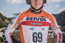 3D2240BC-C8C8-4976-B430-C78A41472269